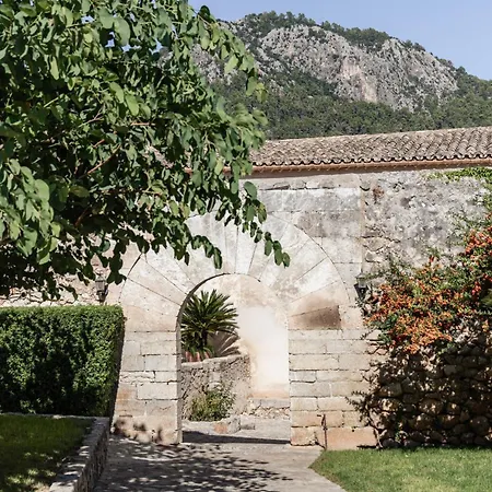Ca'n Beneit Hotel