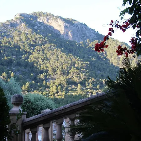 Ca'n Beneit Hotel